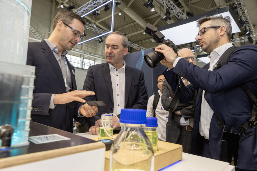 Hannovermesse am CiX-Stand mit Herrn Aiwanger